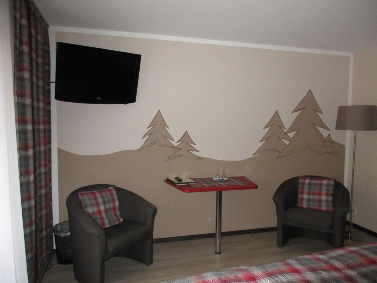 Hotel Garni Cafe Raepple Бад-Петерсталь-Грисбах Экстерьер фото